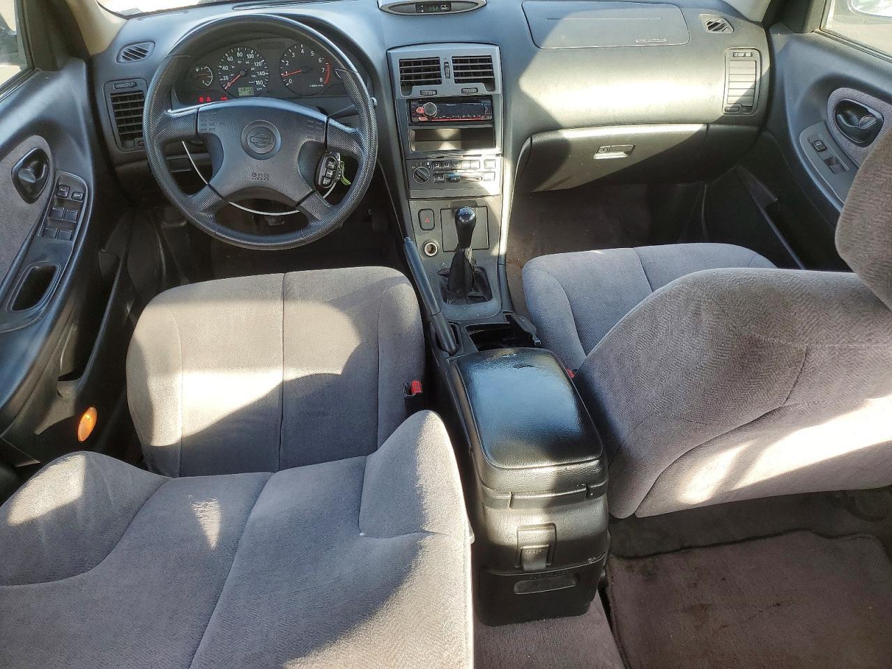 2000 Nissan Maxima gxe