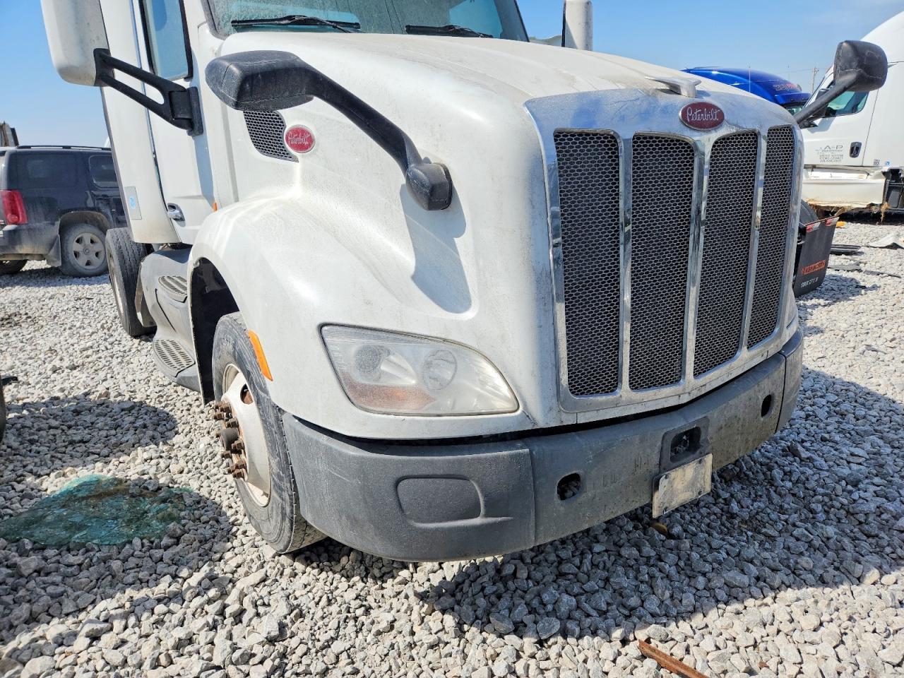 2018 Peterbilt 579 Semi Truck