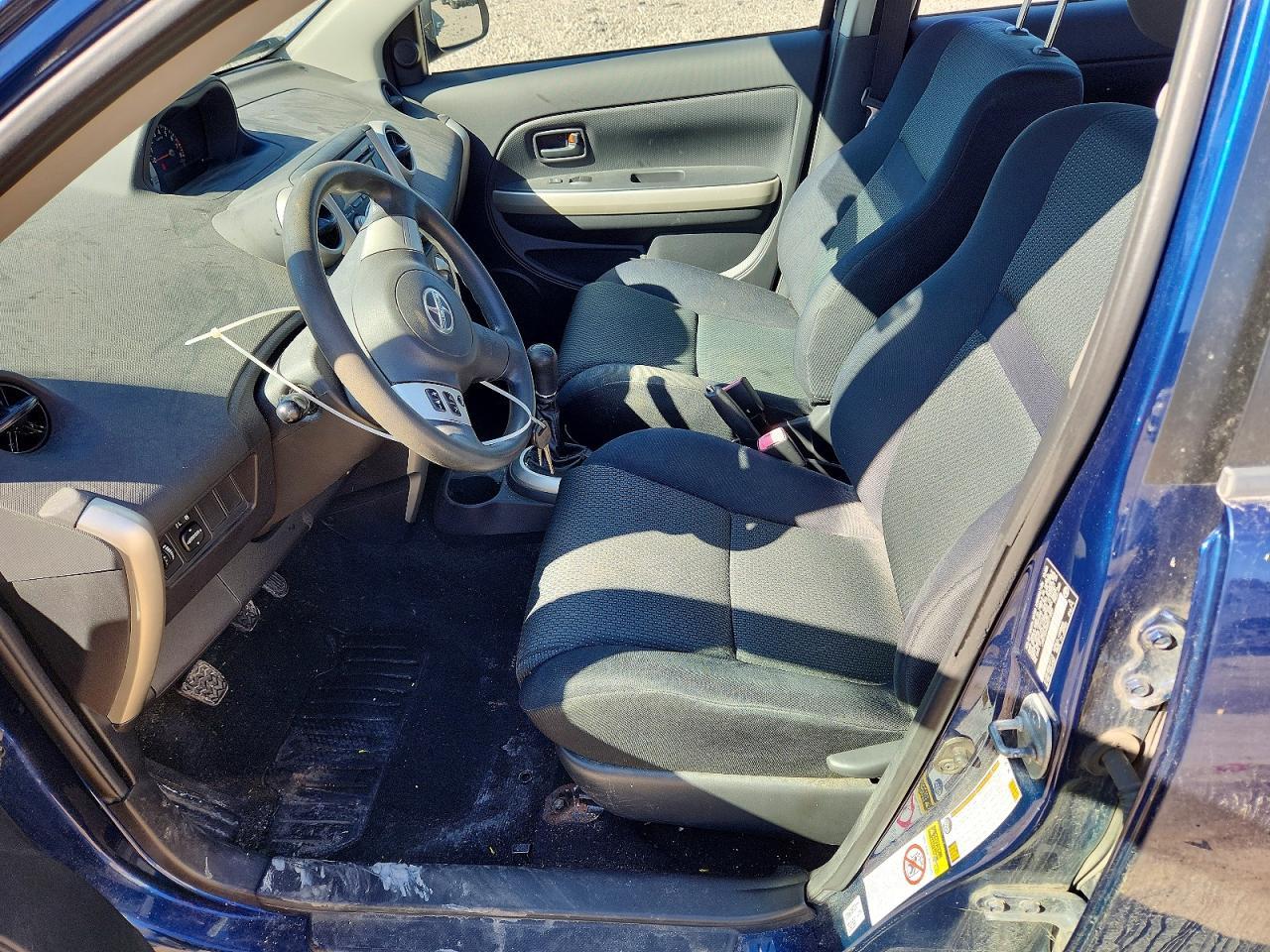 2006 Scion XA