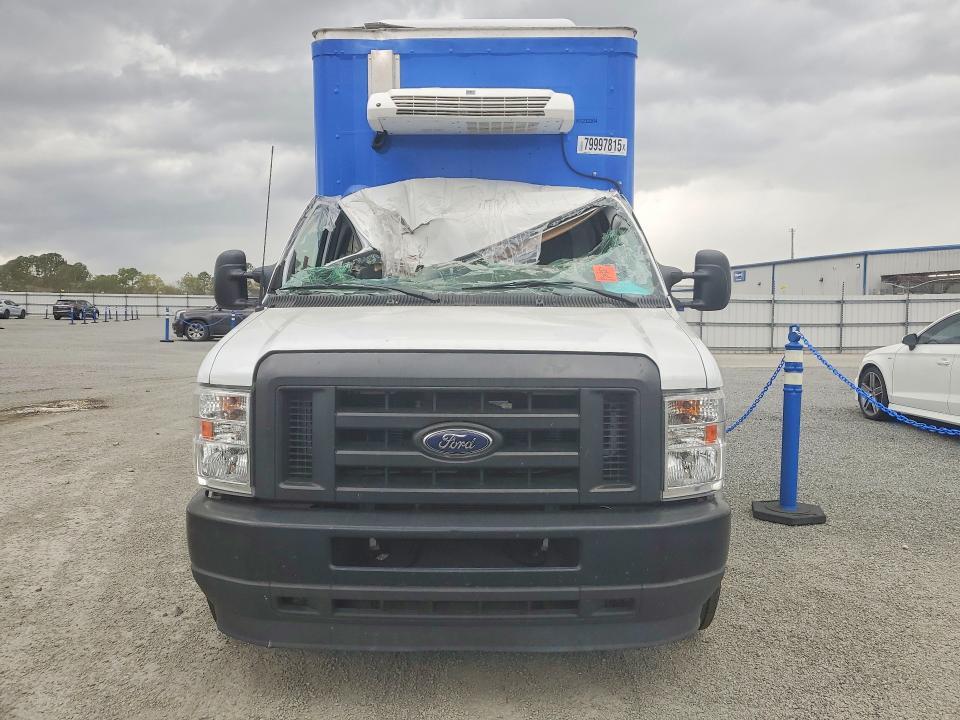 2024 Ford E350 Refrigerated BOX Truck