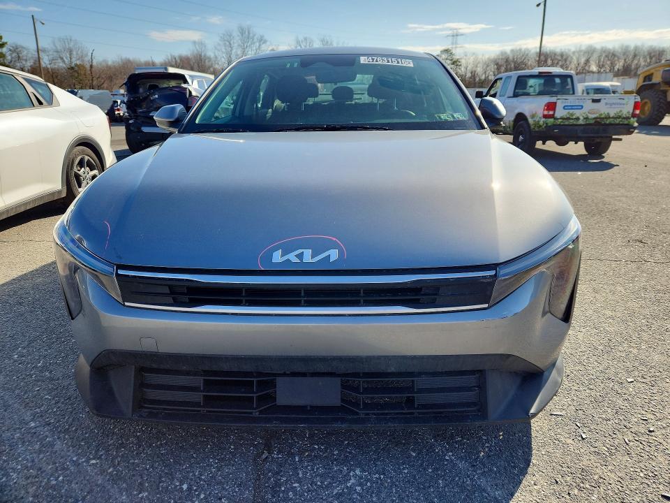 2025 KIA K4 lxs