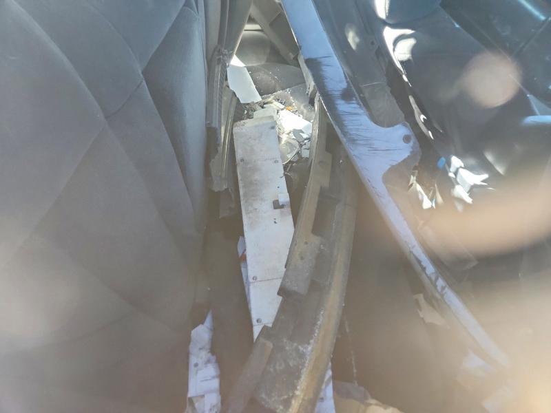 2002 Niss Altima 2.5 s