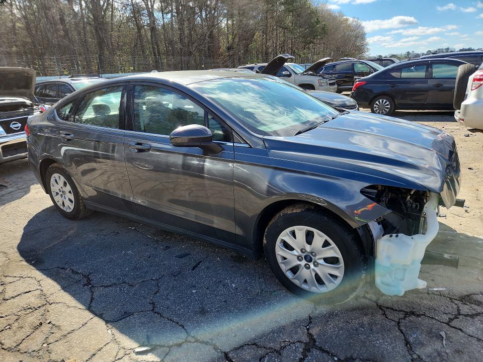 2020 Ford Fusion s
