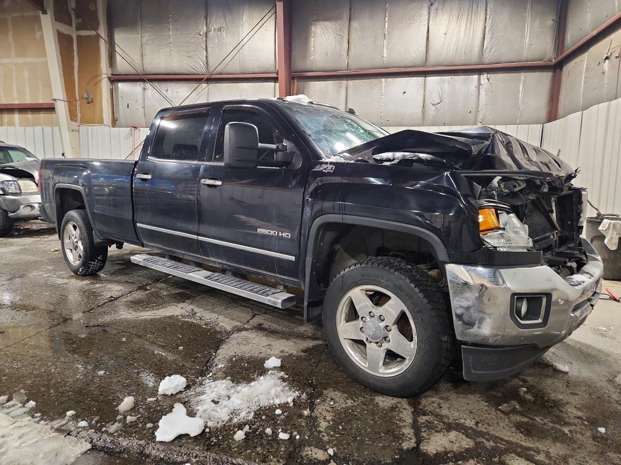 2015 GMC 5000