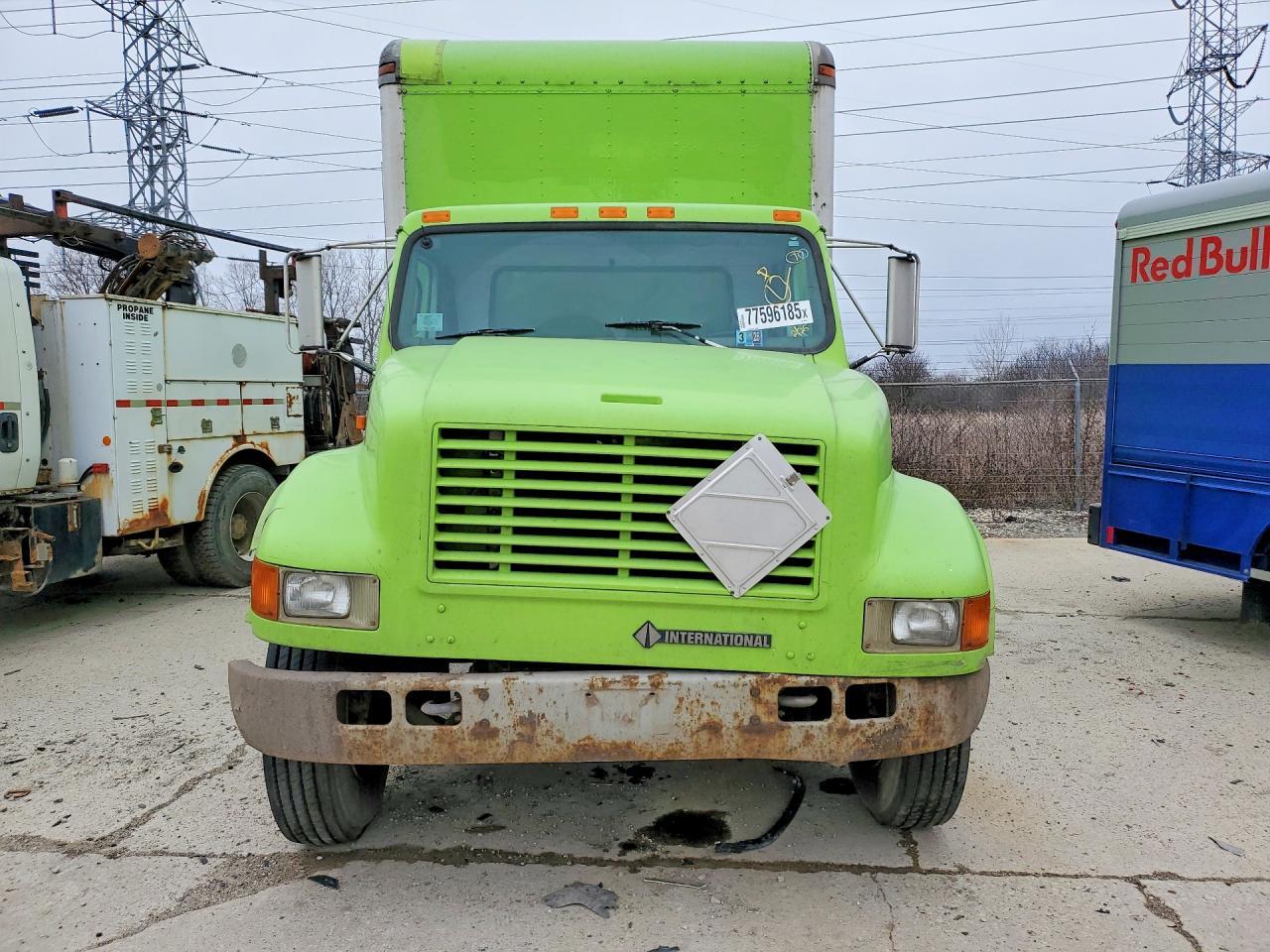 1999 International 4700 BOX Truck