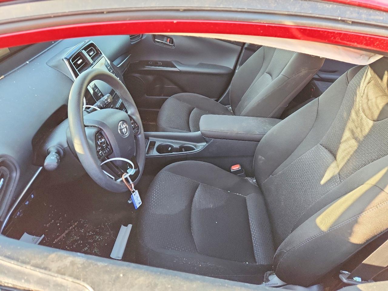 2020 Toyota Prius le Awd-e