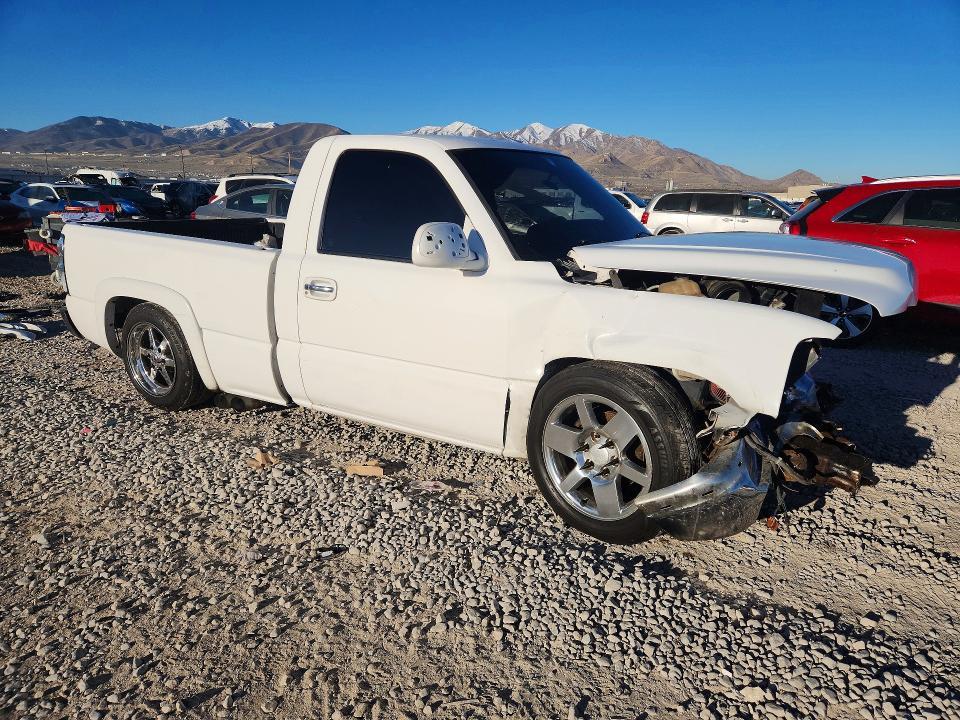 2002 Chevrolet Silverado C1500