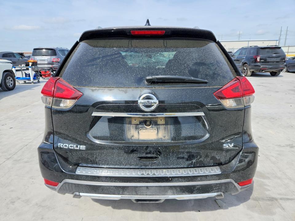 2017 Nissan Rogue sv