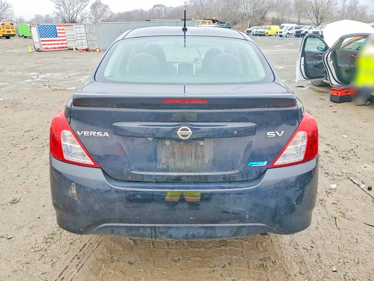 2016 Nissan Versa 1.6 sv