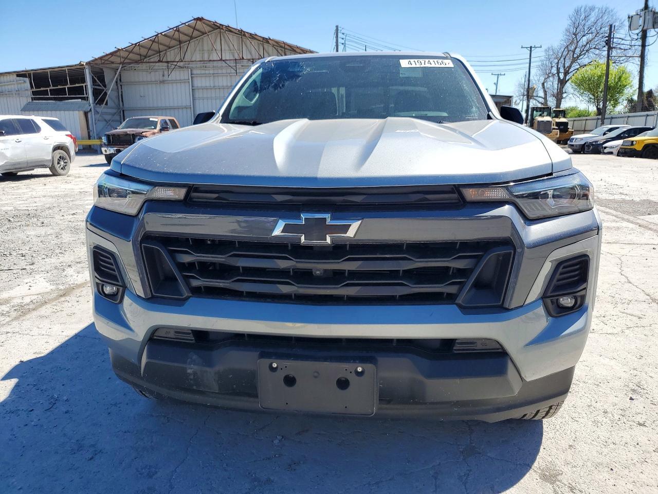 2025 Chev Colorado