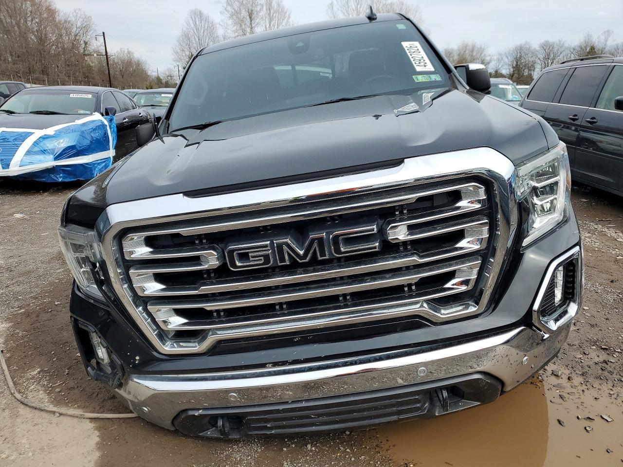 2020 GMC Sierra K1500 SLT