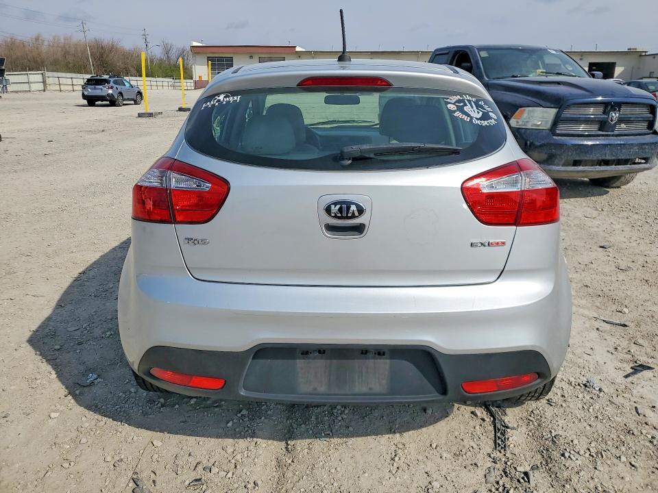 2015 KIA Rio 5-door ex