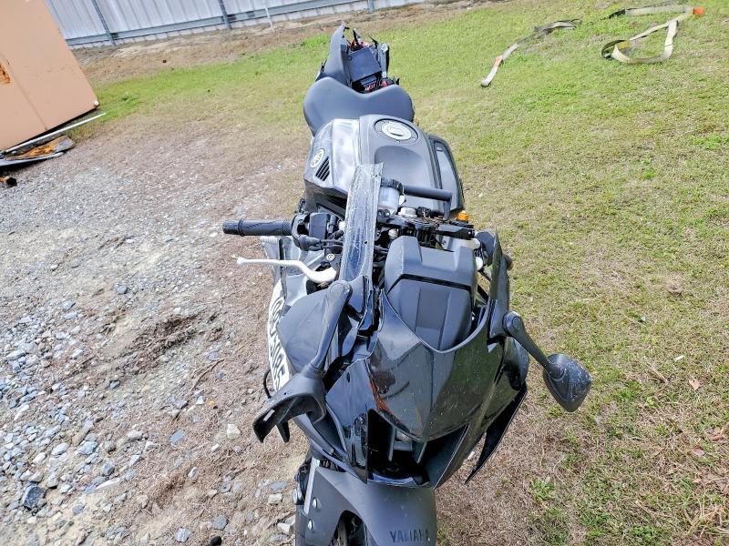 2024 Yamaha Yzfr7
