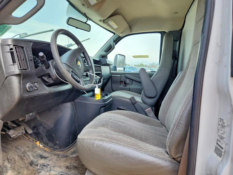 2019 Chev Rolet Express BOX Truck