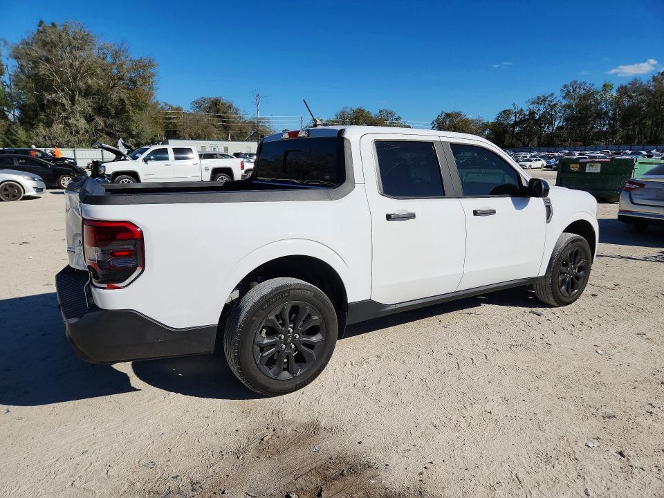 2023 Ford Maverick XL