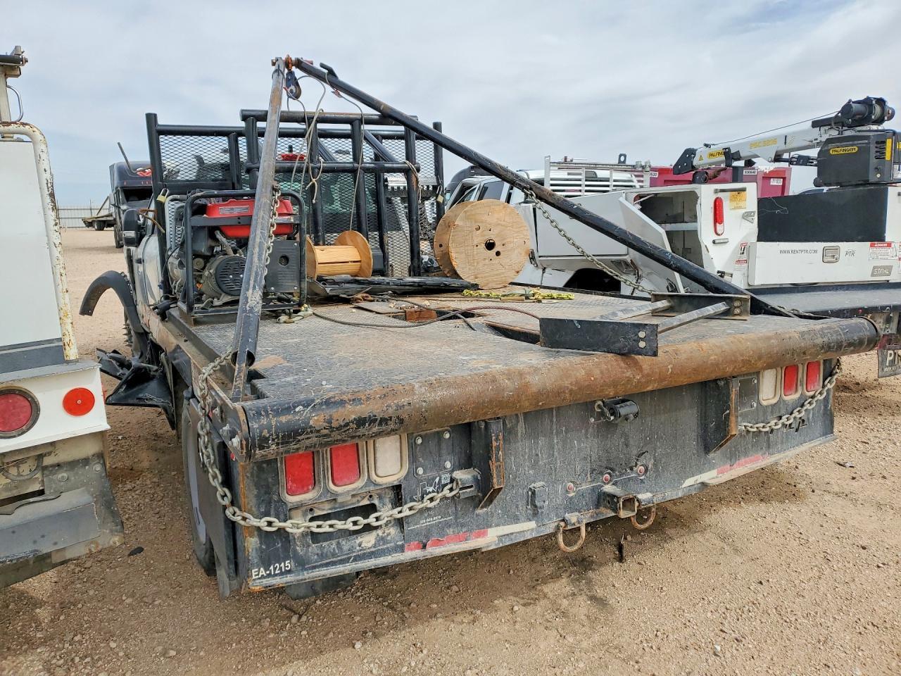 2024 Ford F550 Super Duty Flatbed Truck