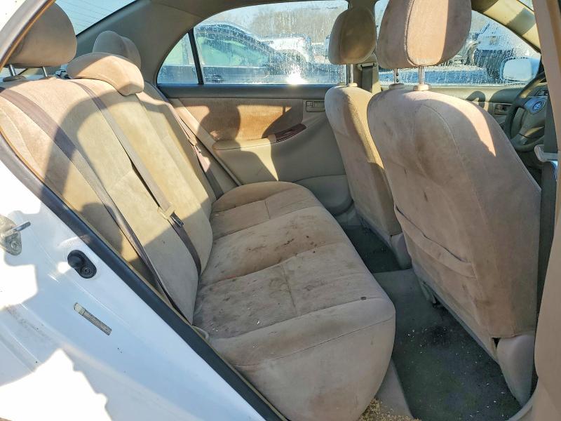 2005 Toyota Corolla le