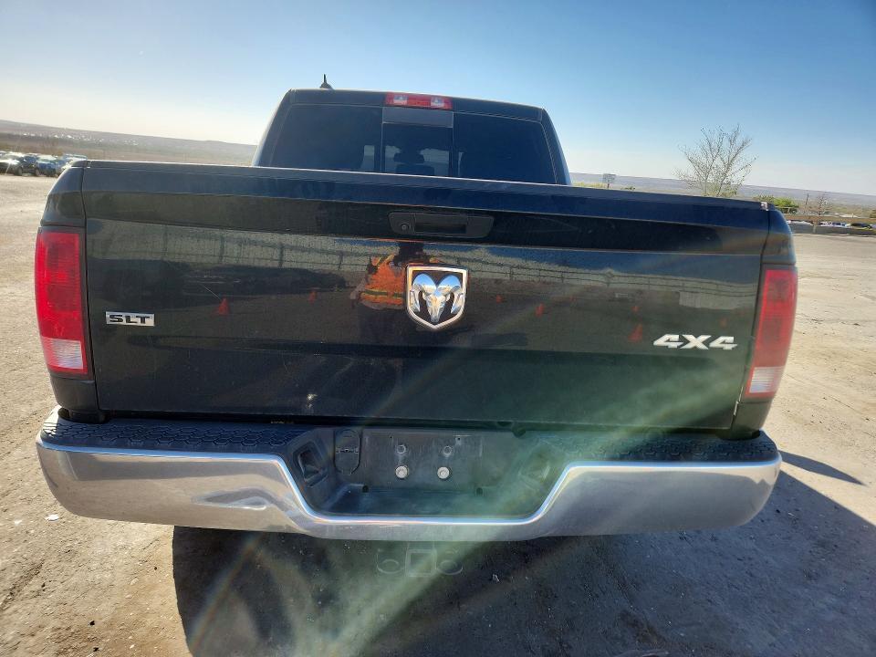 2023 Dodge RAM 1500 Classic SLT