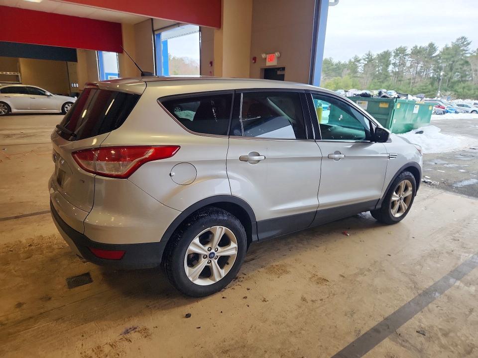 2015 Ford Escape se