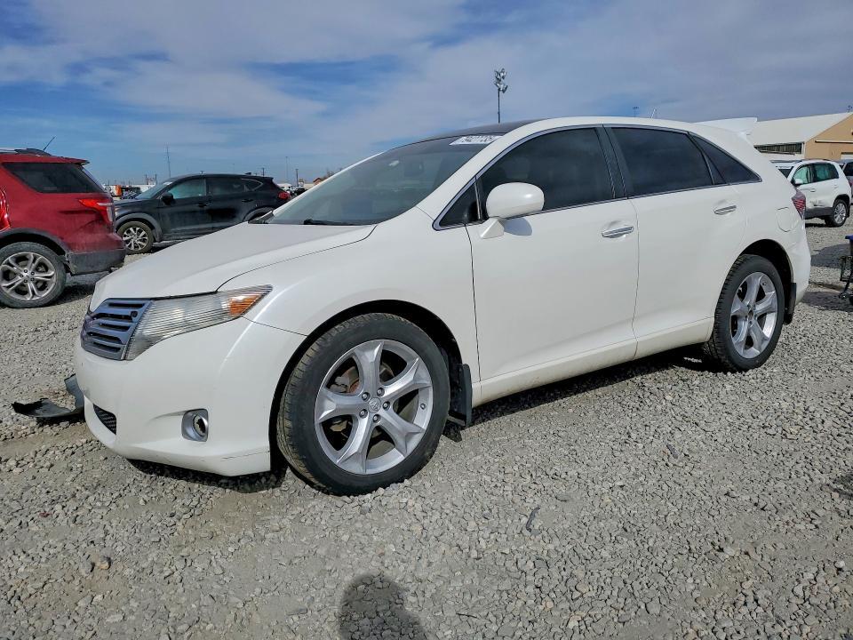 2010 Toyota Venza awd V6