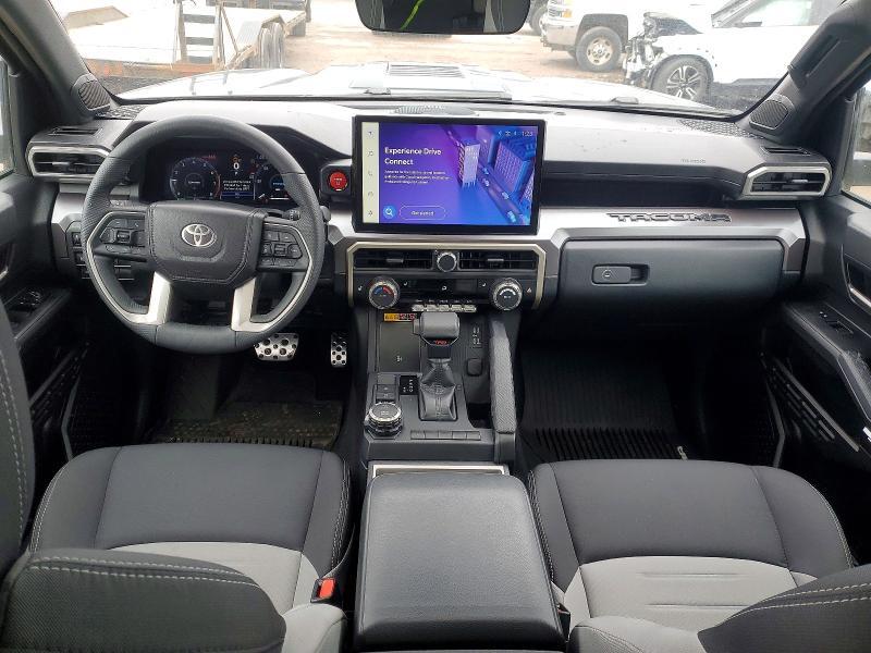 2025 Toyota Tacoma TRD Sport HV