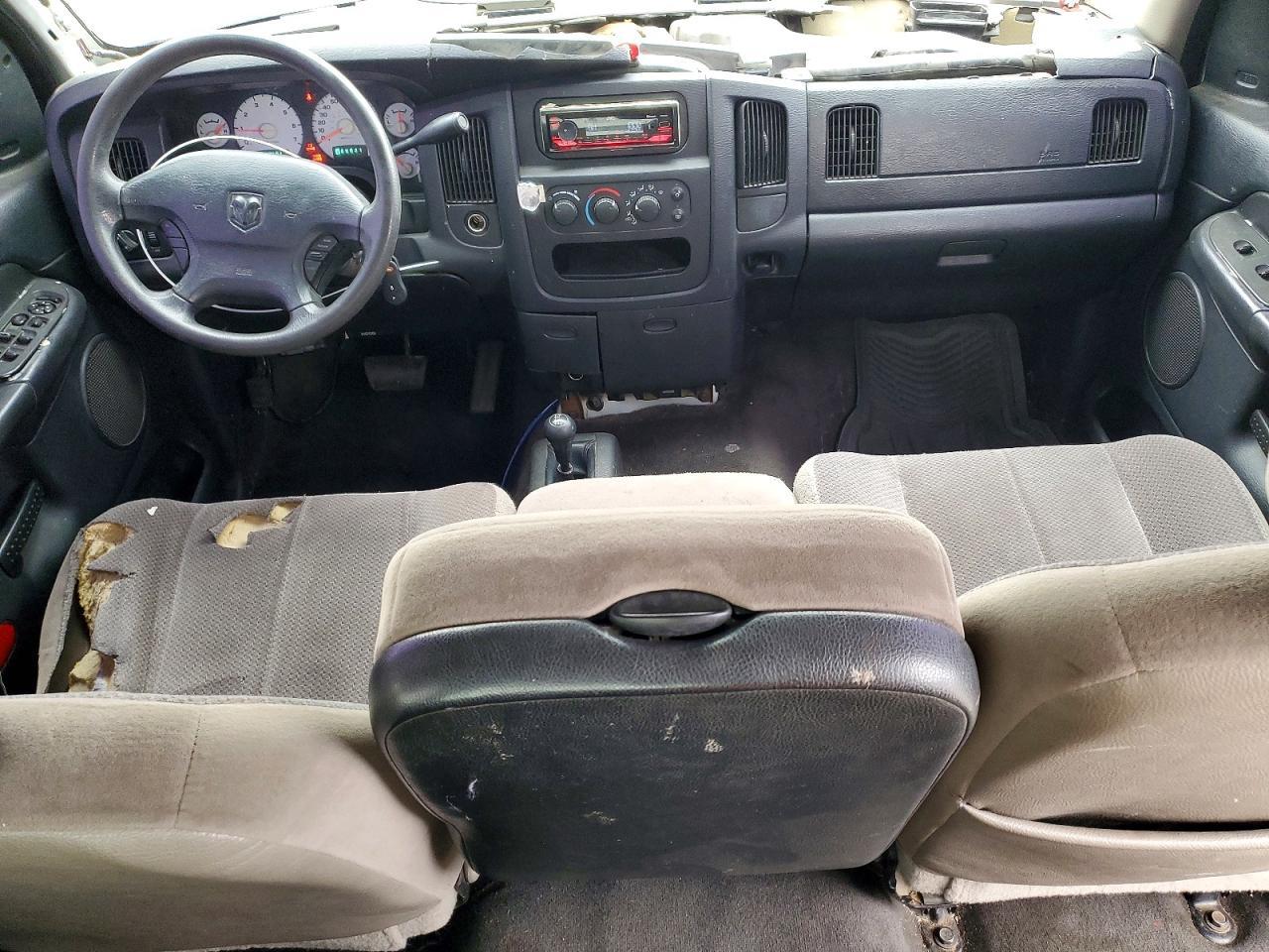 2003 Dodge RAM 2500 ST