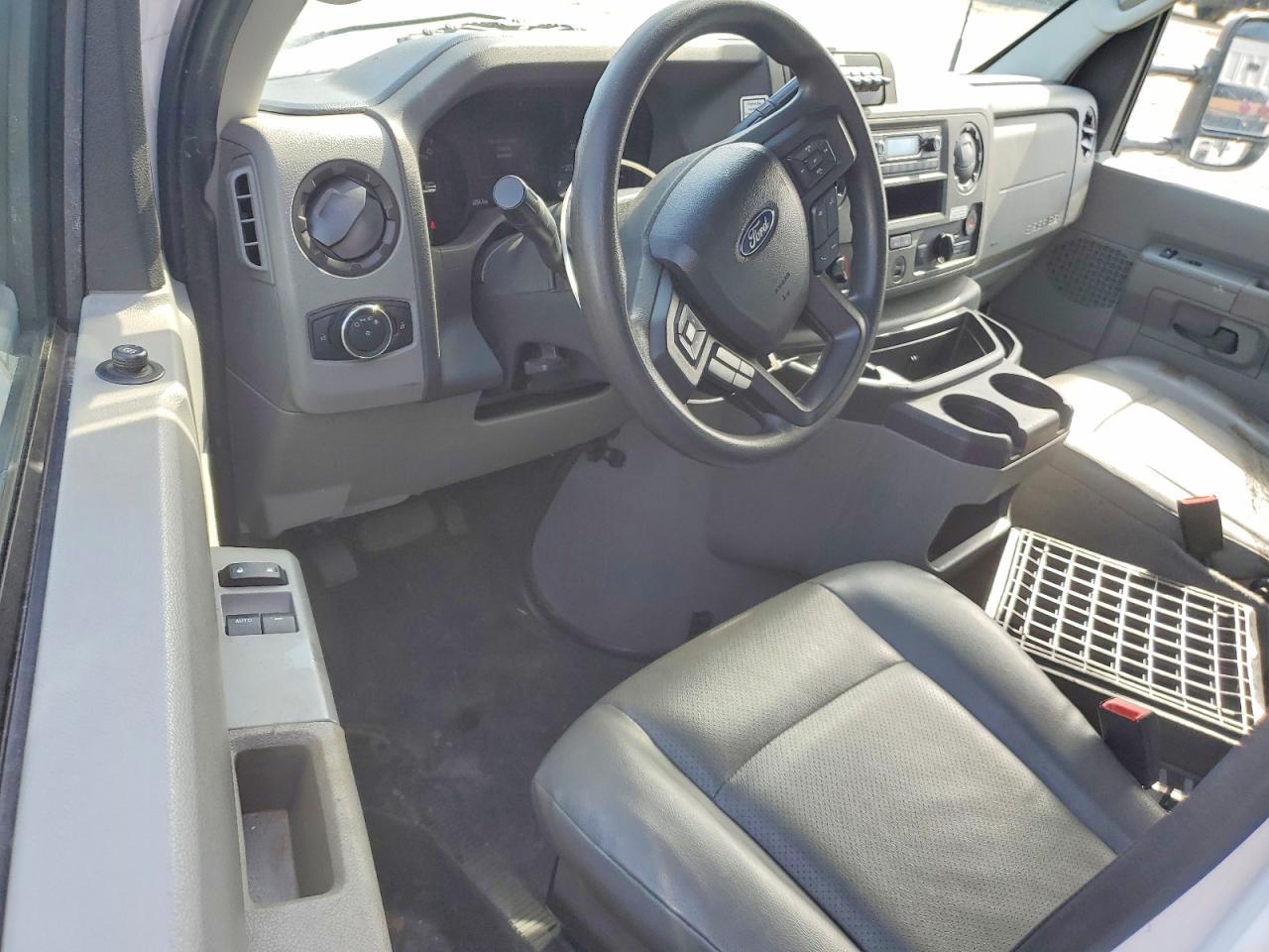 2023 Ford E350 BOX Truck