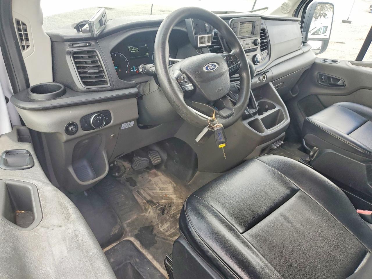 2020 Ford Transit 350 Delivery Truck