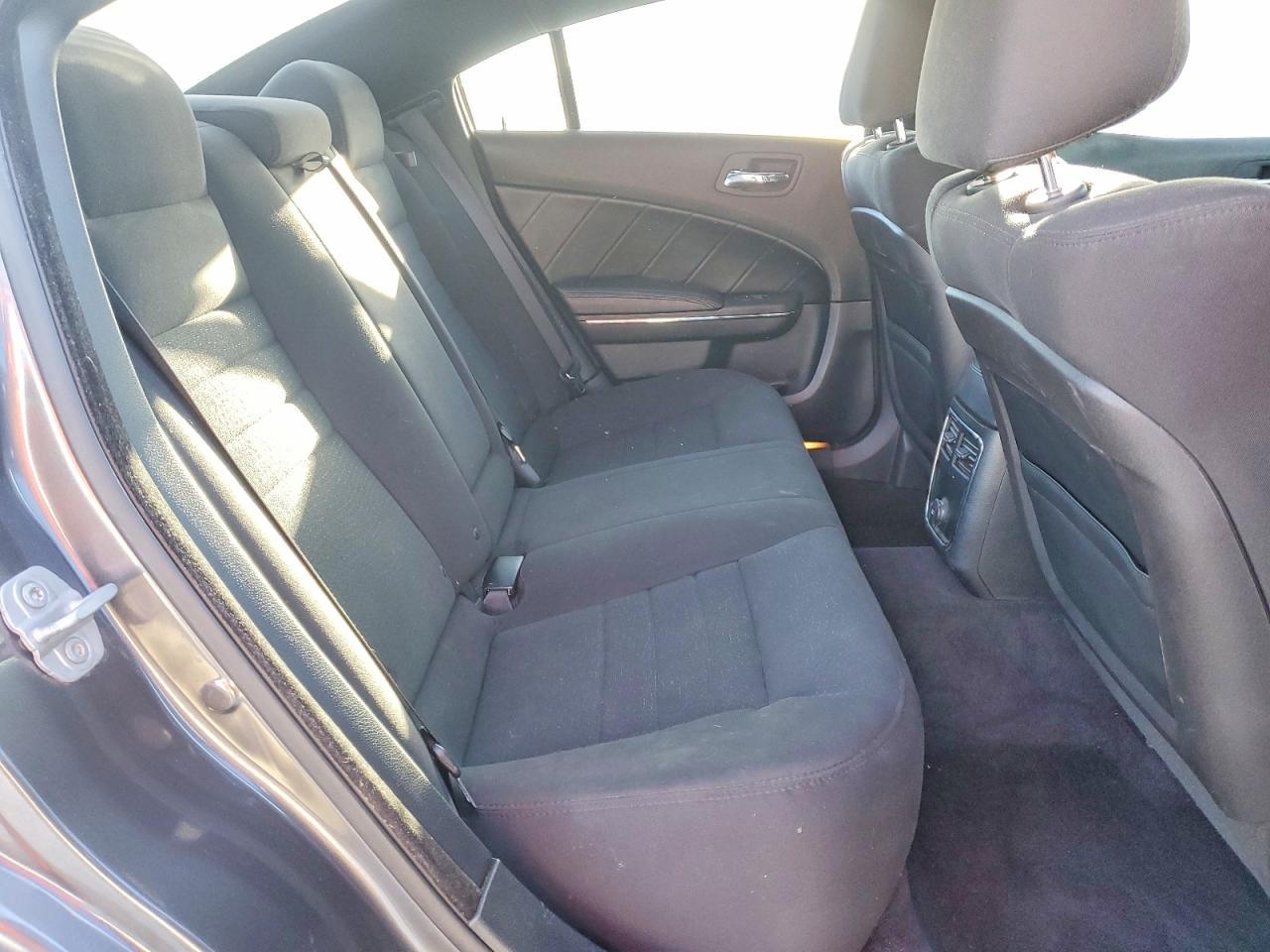 2013 Dodge Charger r