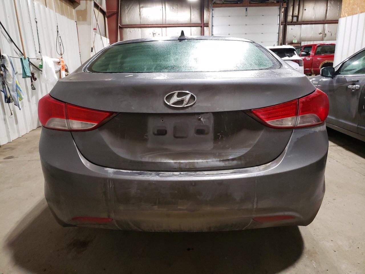 2012 Hyundai Elantra gls