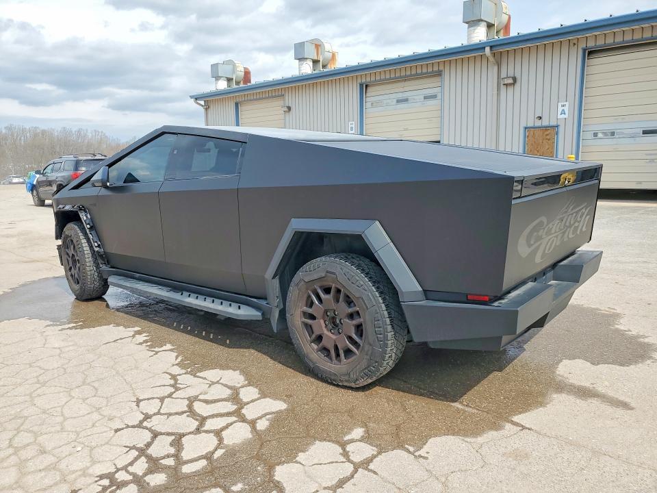 2024 Tesla Cybertruck