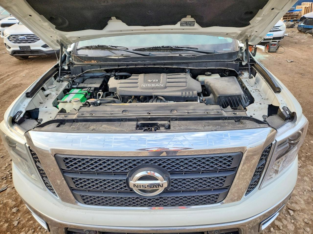 2017 Nissan Titan SL