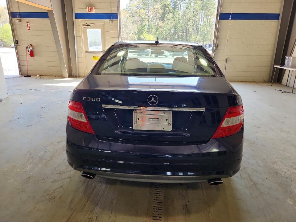 2010 Mercedes-Benz C300