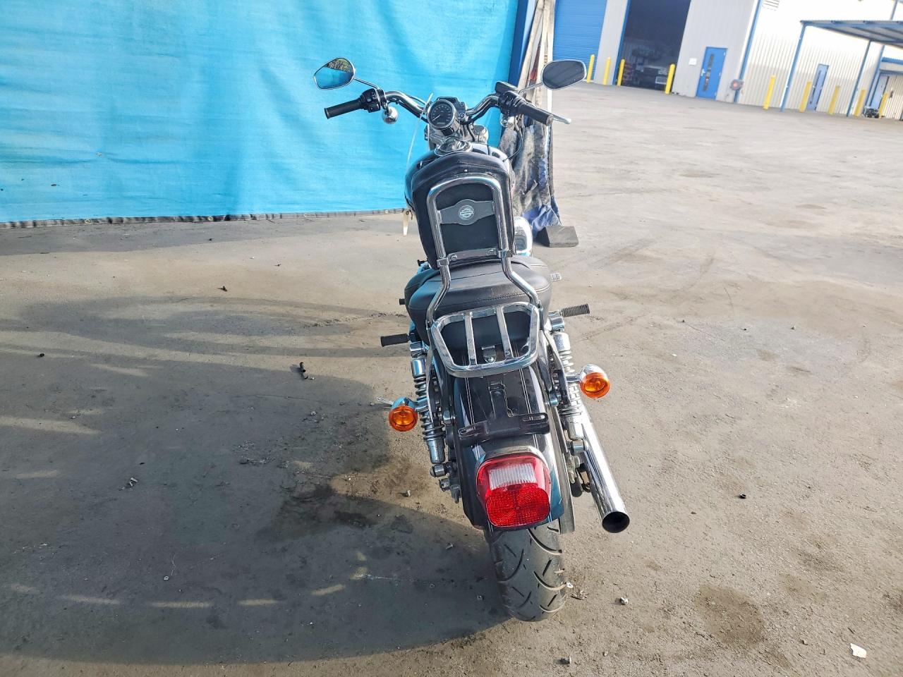 2004 Harley-Davidson XL1200 C