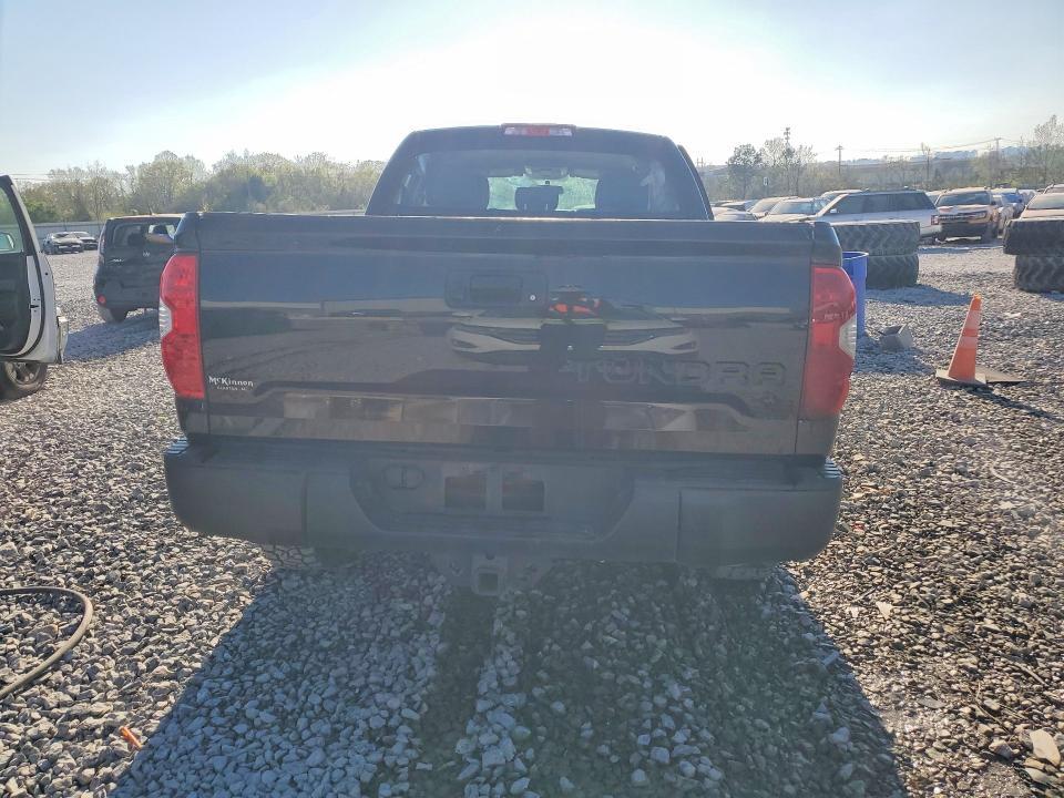 2016 Toyota Tundra SR