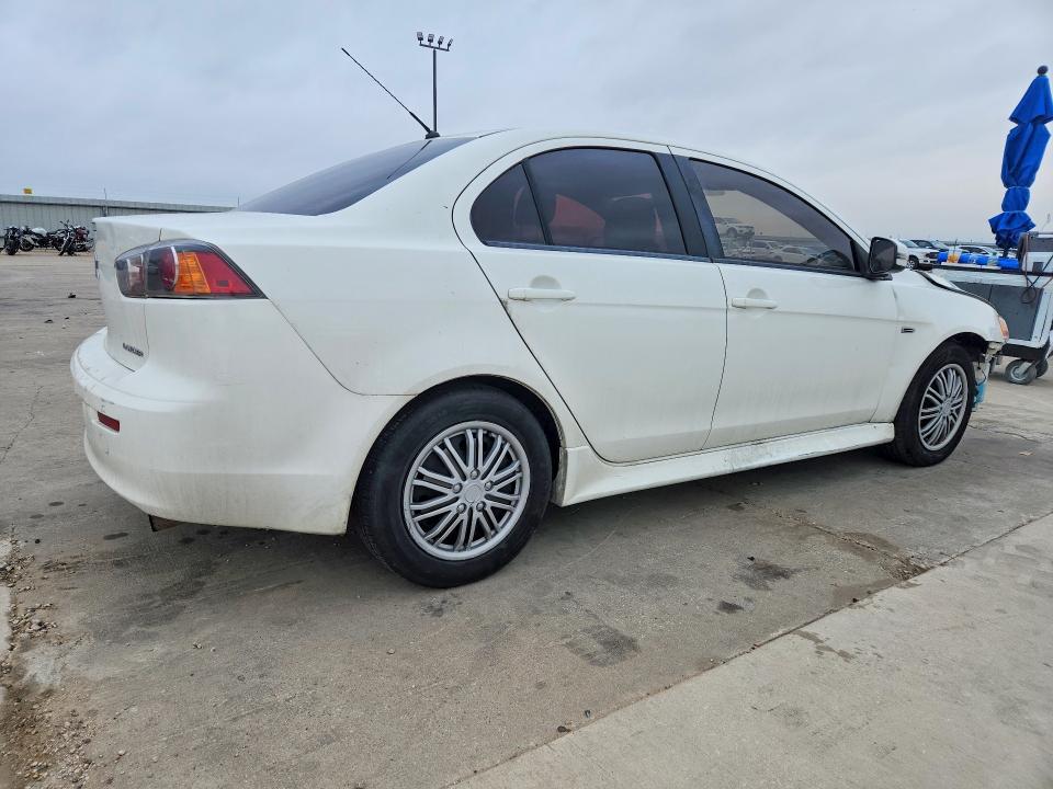 2015 Mitsubishi Lancer es