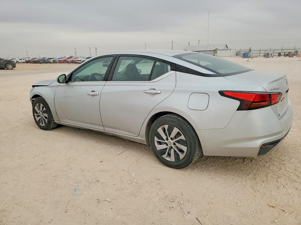 2021 Nissan Altima 2.5 s