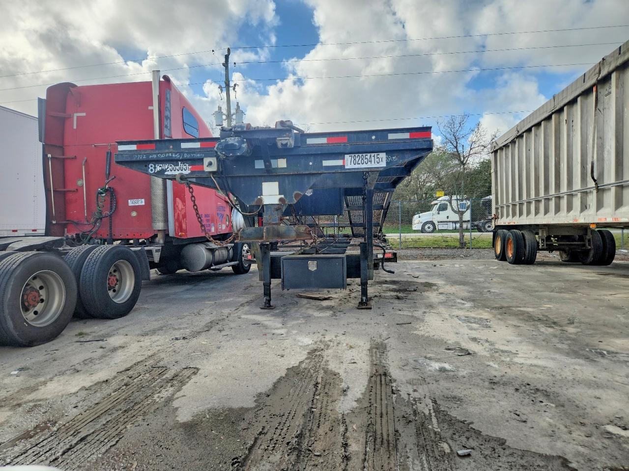 2014 Kaufman Car Carrier