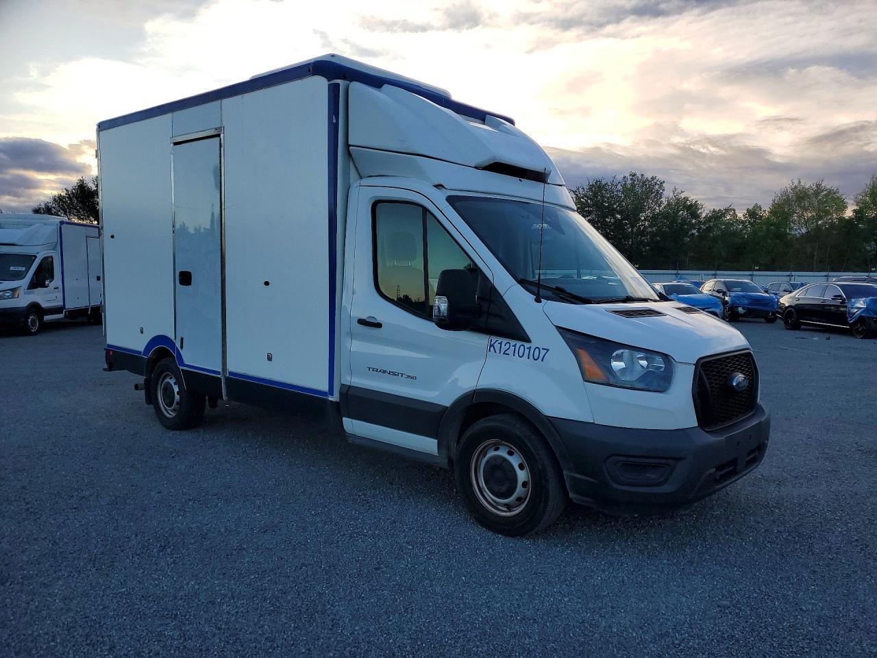 2021 Ford Transit Delivery Truck