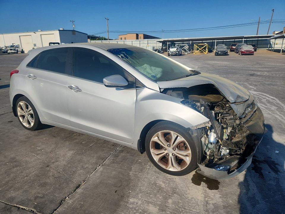 2014 Hyundai Elantra gt Base
