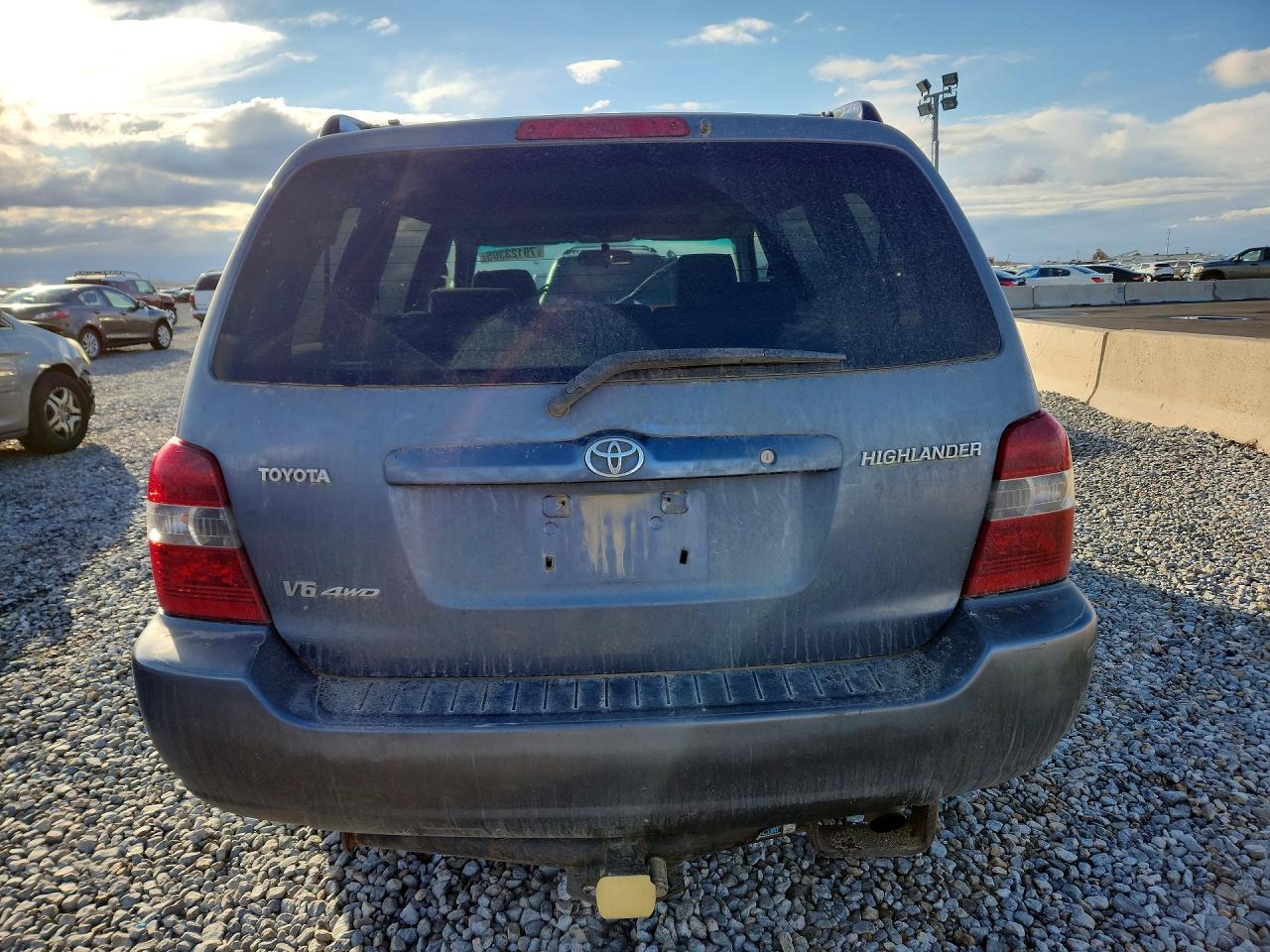 2004 Toyota Highlander Base