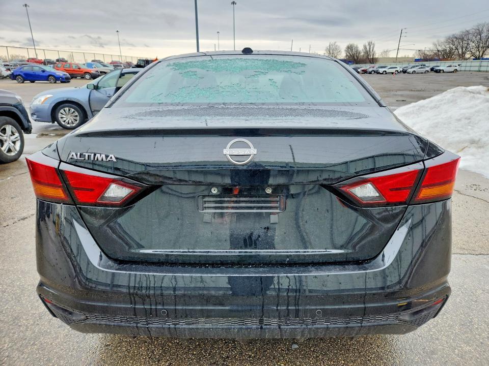 2025 Nissan Altima 2.5 sv