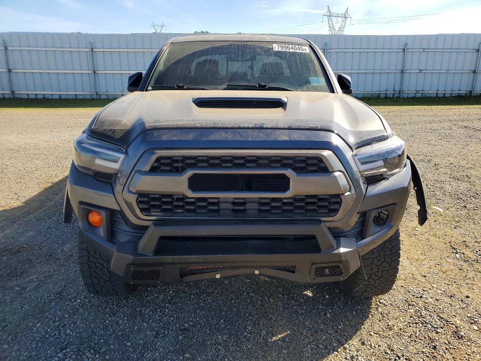 2016 Toyota Tacoma trd Sport