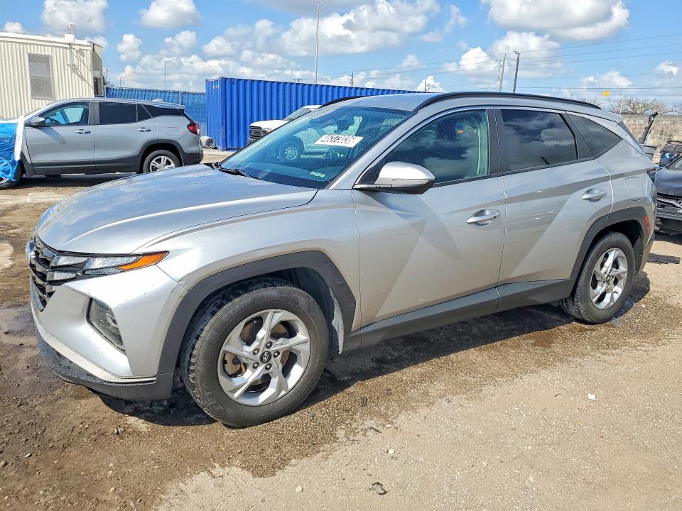 2022 Hyundai Tucson sel