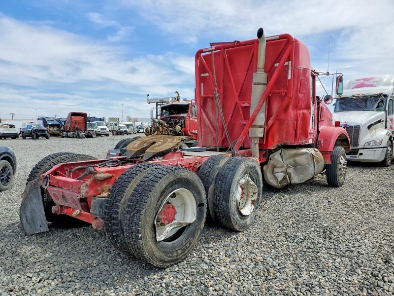 2004 Kenworth T880 Semi Truck