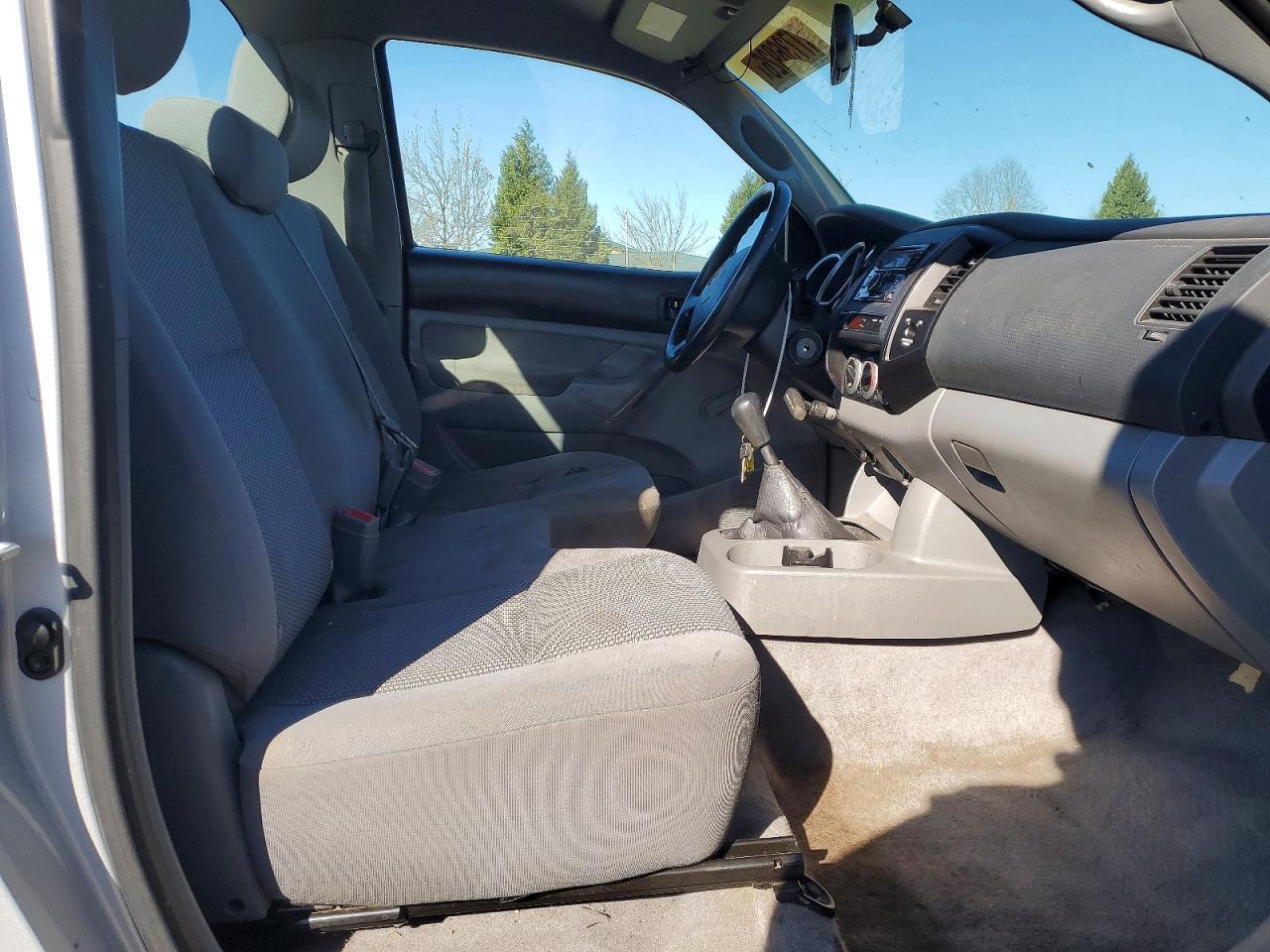 2005 Toyota Tacoma Base