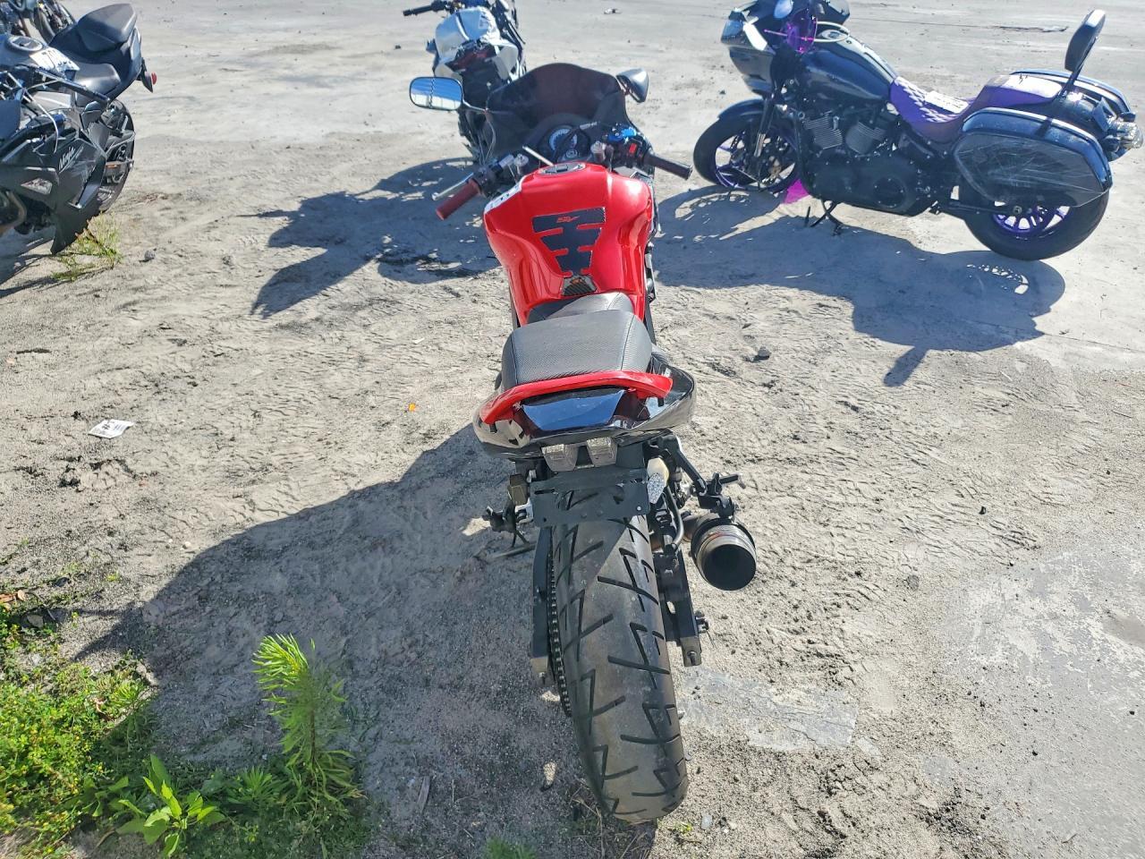 2006 Suzuki SV650