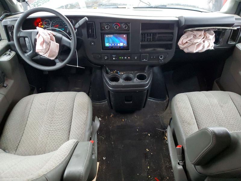 2020 Chevrolet Express G3500 LT