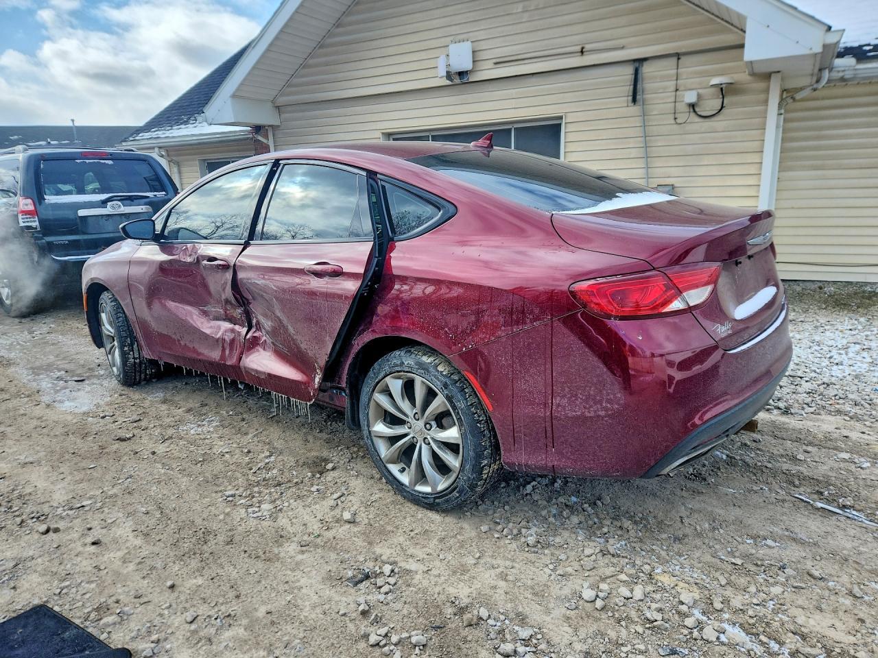 2015 Chrysler 200 s