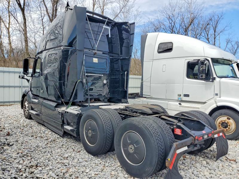 2023 Volvo VN VNL